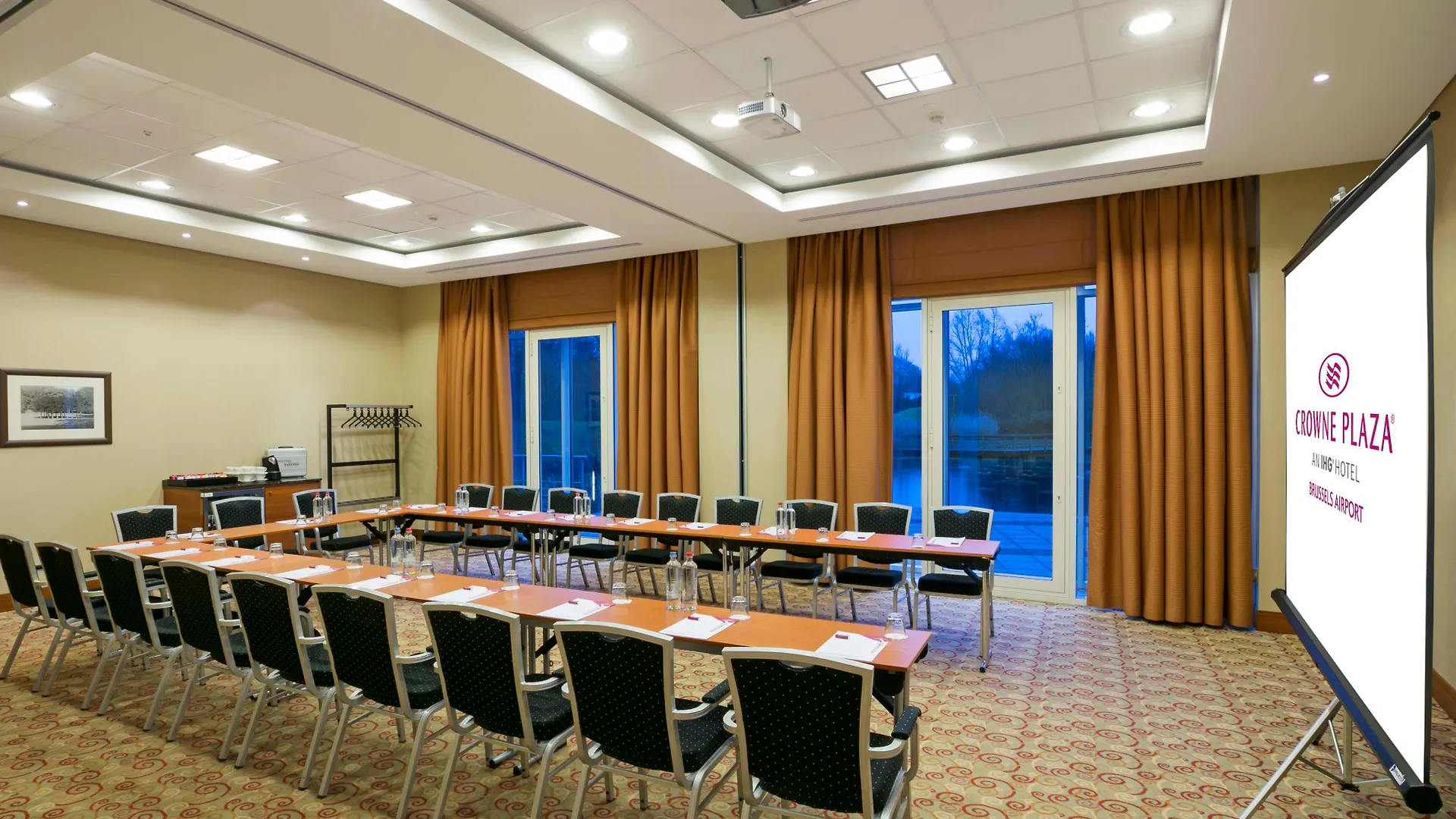Crowne Plaza Brussels Airport By Ihg Hotel Zaventem