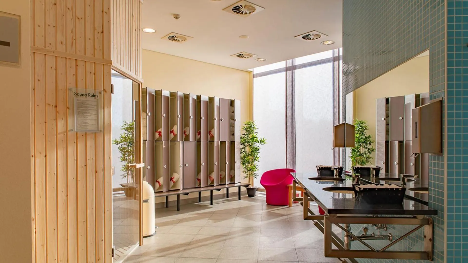 Crowne Plaza Brussels Airport By Ihg Hotel Zaventem